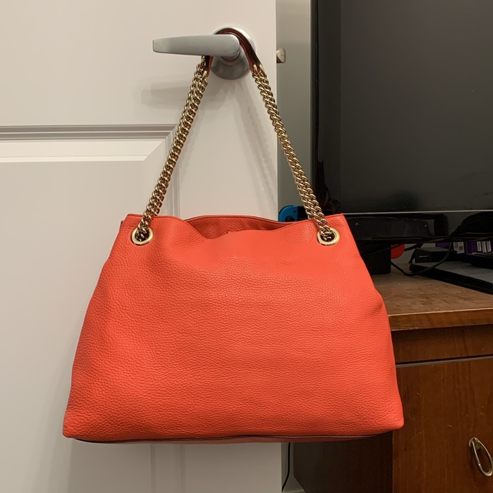 Authentic Gucci soho chain purse - Picture 2 of 10